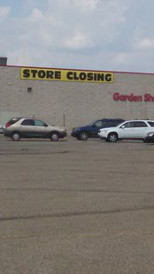Store closing. Picture by Stan Allen Store closing. Picture by Stan Allen