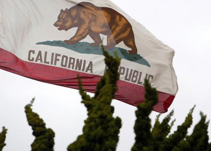 The California state flag flies above City Hall in Santa Monica, California, in this February 6, 2009 file photo.
CREDIT: REUTERS/LUCY NICHOLSON/FILES The California state flag flies above City Hall in Santa Monica, California, in this February 6, 2009 file photo.
CREDIT: REUTERS/LUCY NICHOLSON/FILES