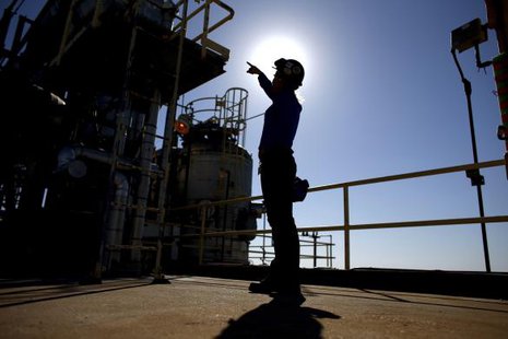 Production Superintendent Kelly Seal gestures atop the methylene diphenyl diisocyanate (MDI) 3 unit at Huntsman's polyurethane plant in Geismar, Louisiana May 5, 2014. Picture taken May 5, 2014.
REUTERS/Jonathan Bachman Production Superintendent Kelly Seal gestures atop the methylene diphenyl diisocyanate (MDI) 3 unit at Huntsman's polyurethane plant in Geismar, Louisiana May 5, 2014. Picture taken May 5, 2014.
REUTERS/Jonathan Bachman
