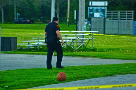 Police on-scene at Kiwanis Park (Courtesy Sheboygan Nigh Scanner) Police on-scene at Kiwanis Park (Courtesy Sheboygan Nigh Scanner)