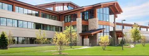 Uline headquarters in Pleasant Prairie (Photo from: www.uline.com) Uline headquarters in Pleasant Prairie (Photo from: www.uline.com)