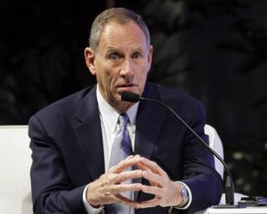 Toby Cosgrove, CEO of the Cleveland Clinic, participates in the APEC CEO Summit in Honolulu, Hawaii November 12, 2011 REUTERS/Jason Reed Toby Cosgrove, CEO of the Cleveland Clinic, participates in the APEC CEO Summit in Honolulu, Hawaii November 12, 2011 REUTERS/Jason Reed