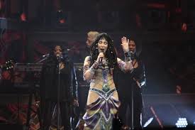 Cher (CBS News) Cher (CBS News)