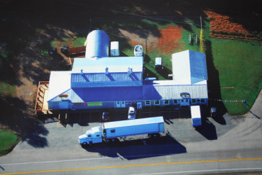 Walt and Marie's before the fire, a photo from their webpage. Walt and Marie's before the fire, a photo from their webpage.